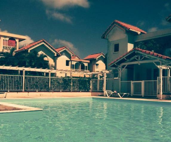 Superbe Studio Avec Jacuzzi Prive Apartamento Sainte-Anne Exterior foto